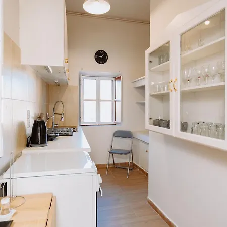 Rhodes Old Town Manos * עיר רודוס