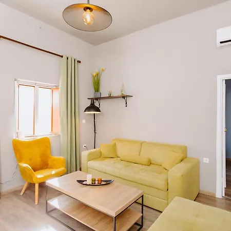 Rhodes Old Town Manos עיר רודוס