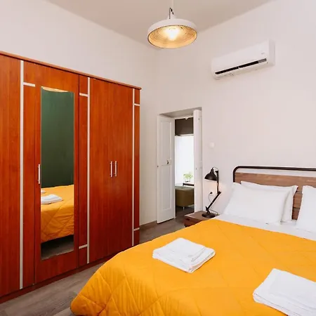 Rhodes Old Town Manos Apartment *